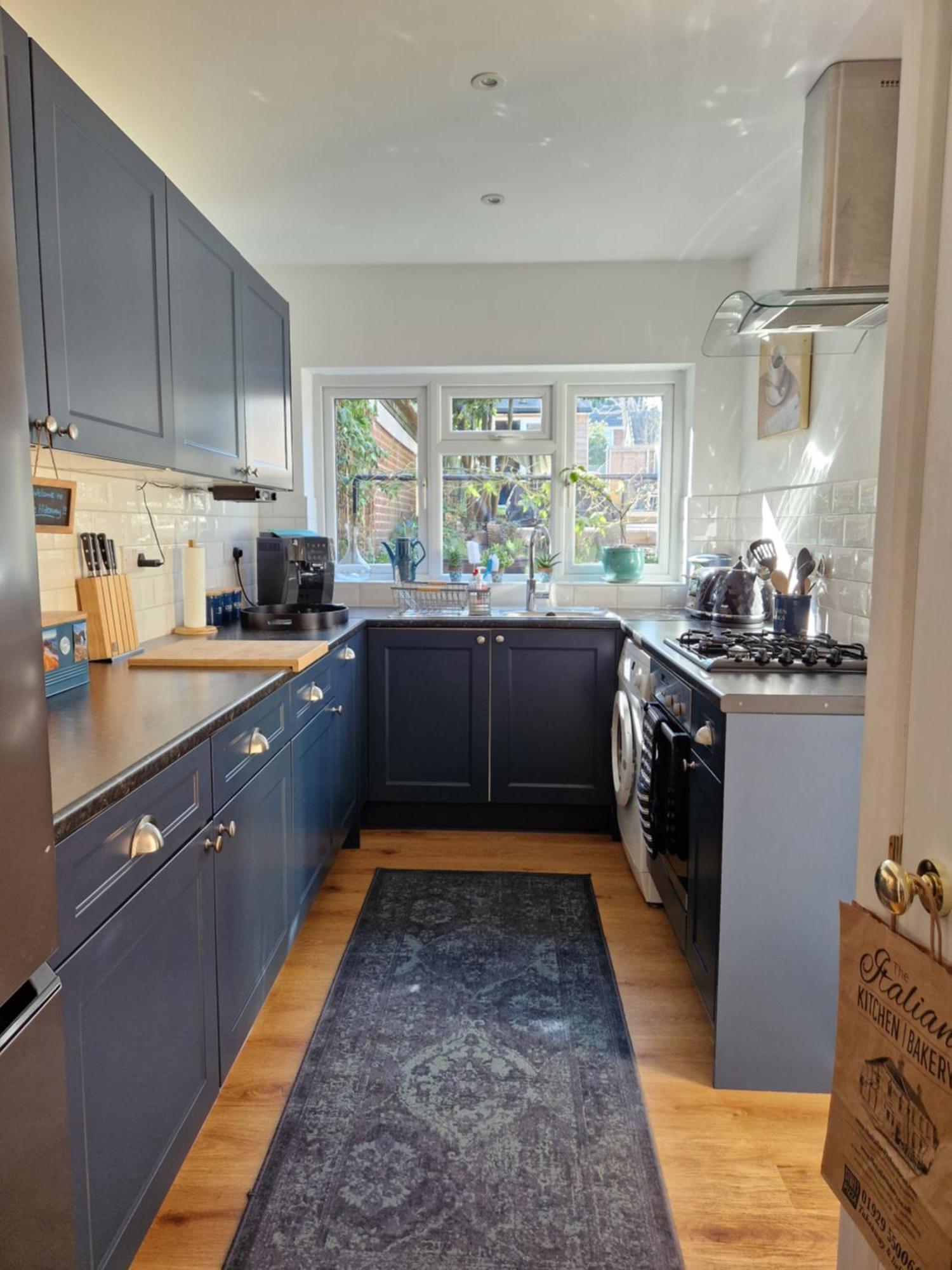 The Hideaway - Luxury Townhouse Villa แวร์แรม ภายนอก รูปภาพ